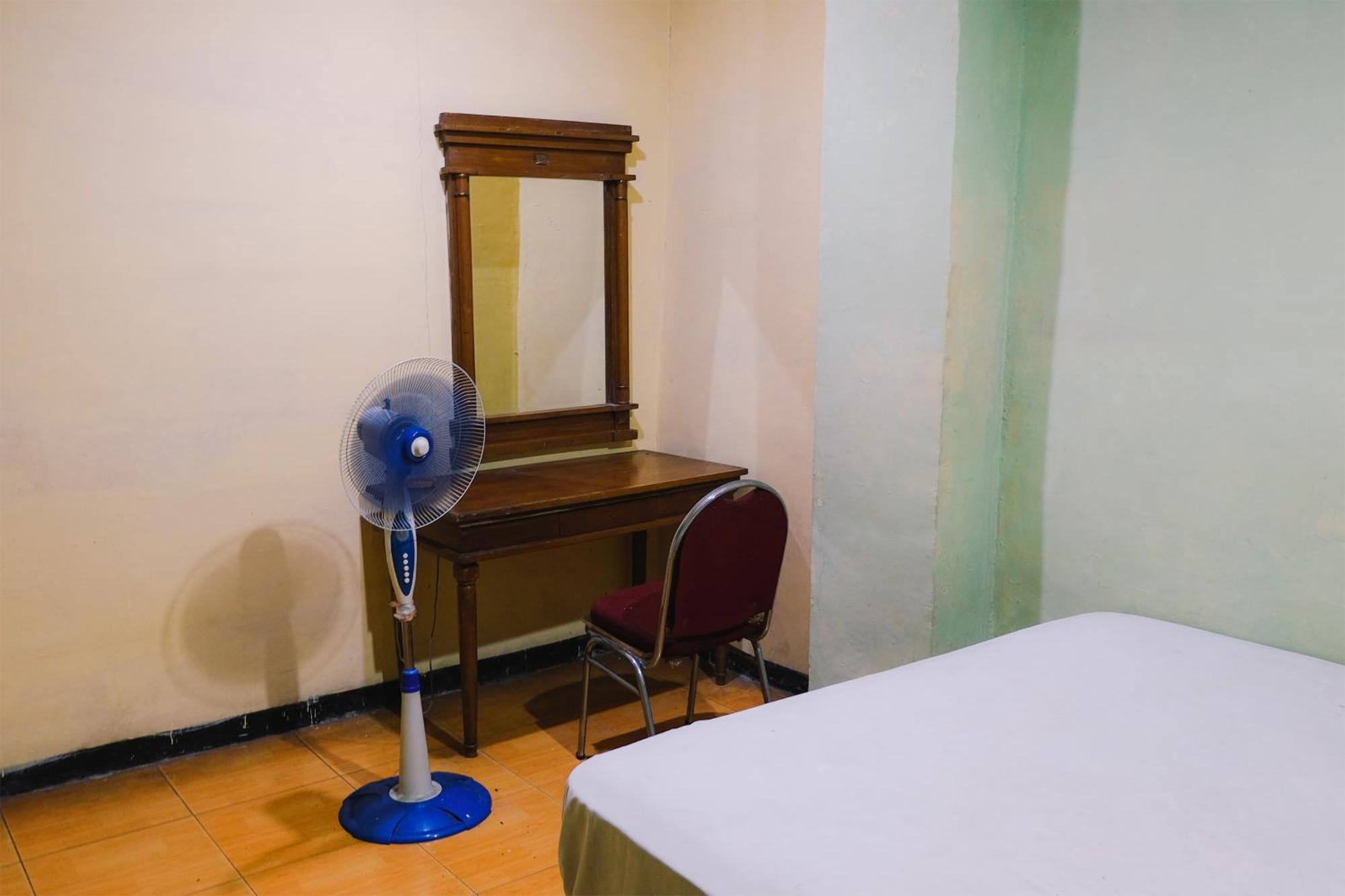 King Stone Hotel Mencil Ngoại thất bức ảnh