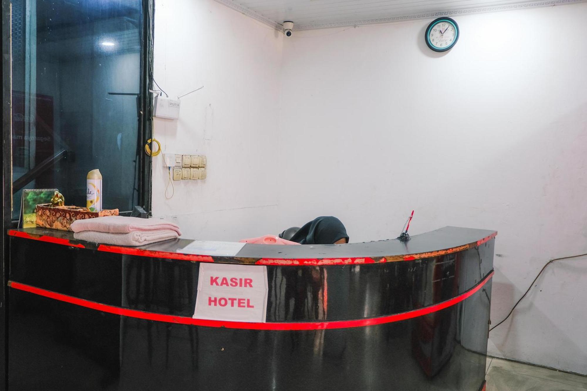 King Stone Hotel Mencil Ngoại thất bức ảnh