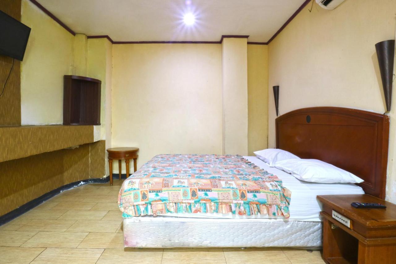 King Stone Hotel Mencil Ngoại thất bức ảnh